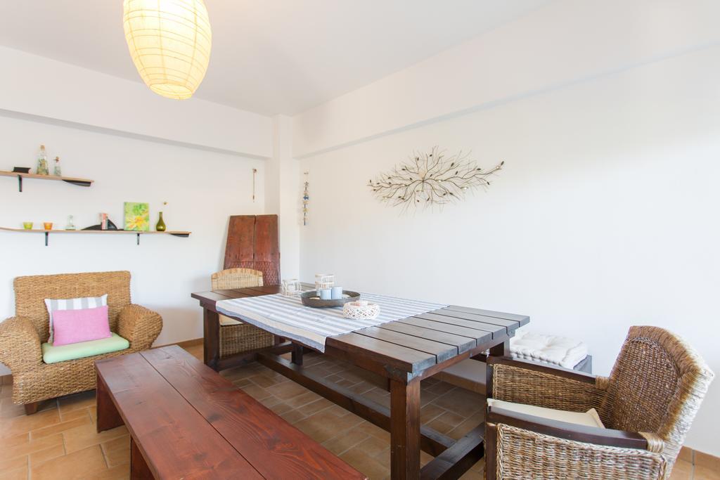Marathon Beachside Villa 100M From The Beach Schinias Exterior foto